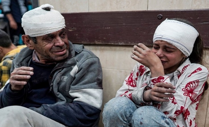 الصحة: الاحتلال ارتكب 4 مجازر ضد العائلات في غزة راح ضحيتها 37 شهيدا و68 مصابا